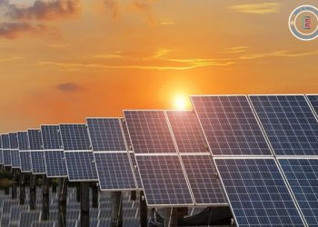 Điện năng lượng mặt trời là gì?